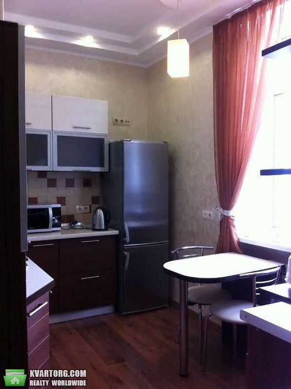 Rent out 3-room apartment. Киев,  Лютеранская — photo 7
