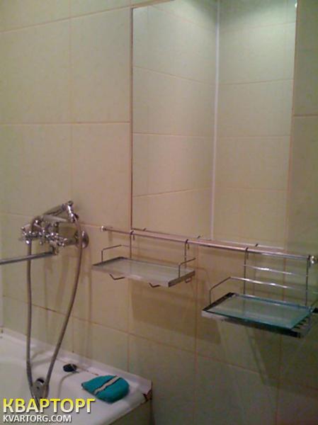 Rent out 1-room apartment. Киев, Булгакова ул. — photo 6