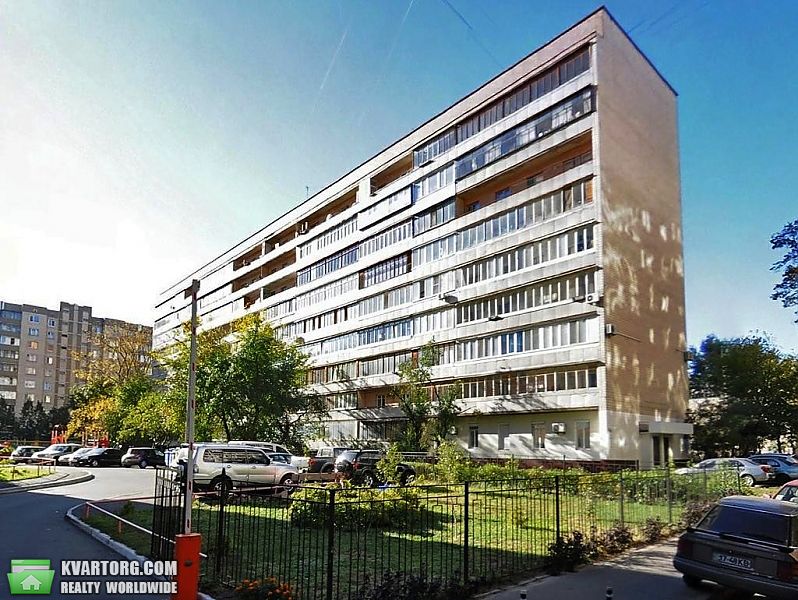 Sell 4-room apartment. Киев,  Славянская — photo 2