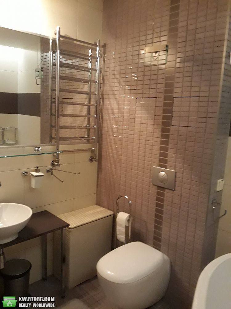 Rent out 3-room apartment. Киев, Лобановского — photo 9