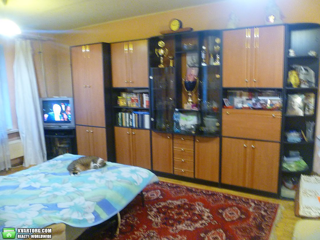 Sell 2-room apartment. Киев,  Братиславская — photo 1