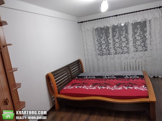 Rent out 2-room apartment. Киев,  Миропольская — photo 7