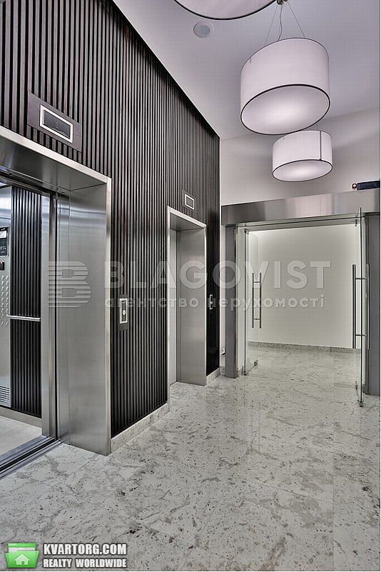 Rent out 5-room apartment. Киев, Коновальця Євгена Щорса — photo 8