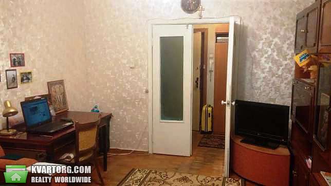 Sell 2-room apartment. Киев,  Стражеско — photo 3