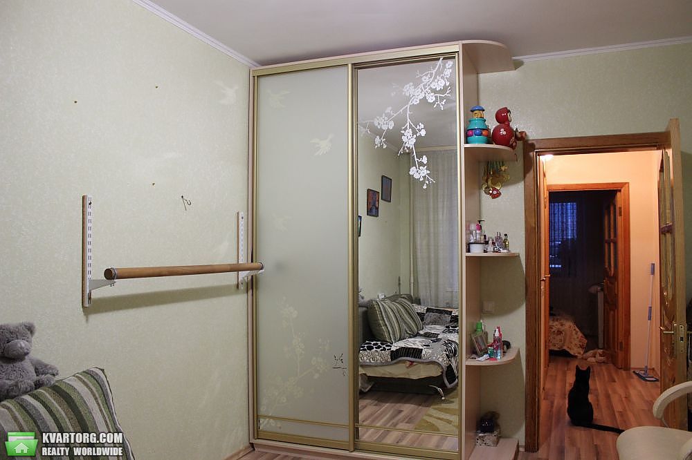 Sell 3-room apartment. Киев,  Героев Днепра — photo 3