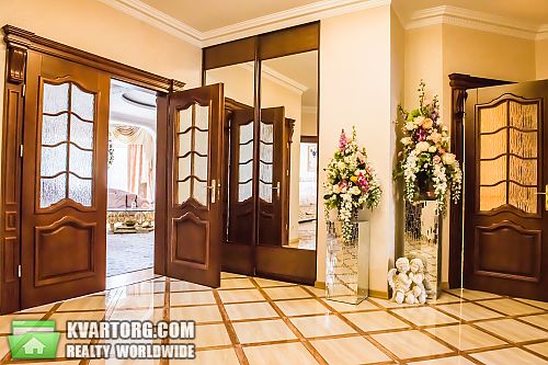 Sell 3-room apartment. Киев, Московская — photo 1