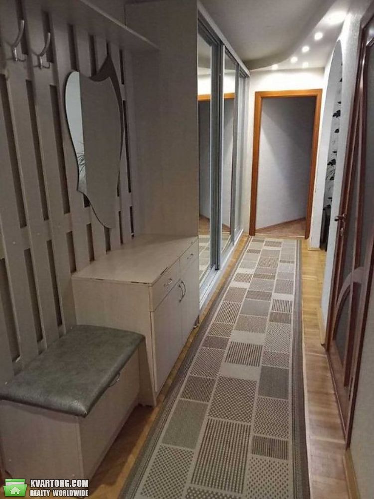 Sell 3-room apartment. Днепропетровск, Набережна Перемоги — photo 2