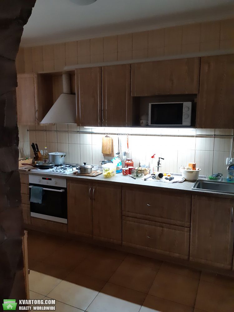 Rent out house. Киев,  Алма-Атинская — photo 1