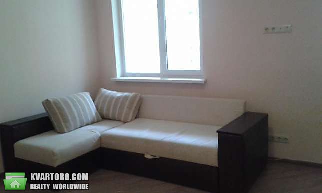 Rent out 1-room apartment. Киев,  Руданского — photo 1