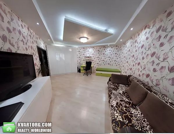 Sell 1-room apartment. Киев,  Ломоносова — photo 1