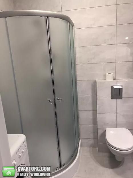 Rent out 1-room apartment. Киев,  Радужная — photo 1
