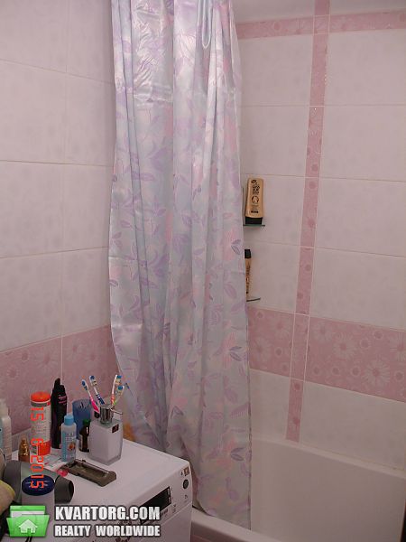 Sell 4-room apartment. Киев,  Доброхотова — photo 10