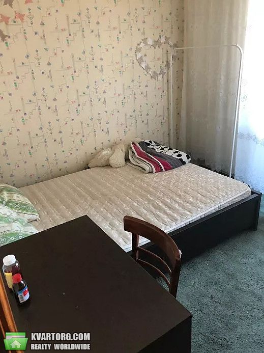 Rent out 3-room apartment. Киев,  Свободы пр — photo 4