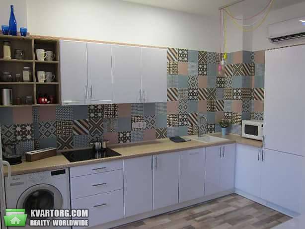 Rent out 1-room apartment. Одесса, Французский бульвар — photo 8