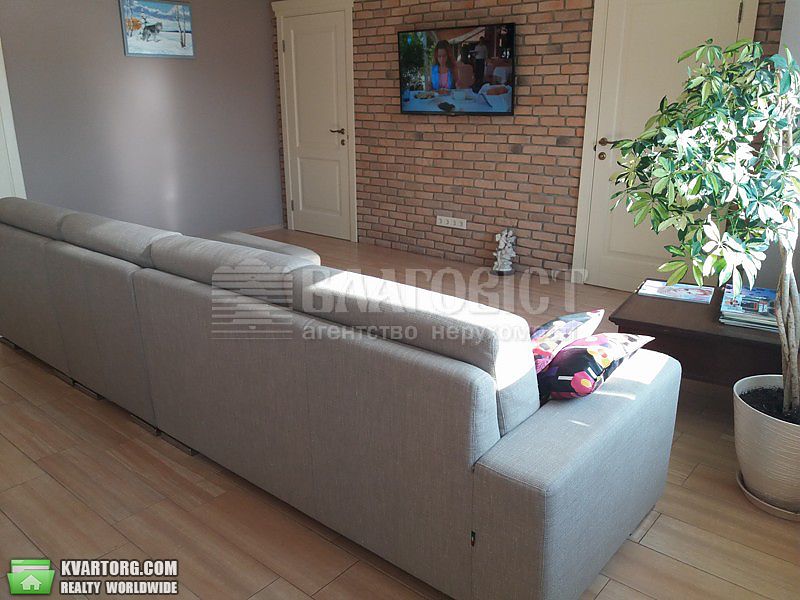 Rent out 2-room apartment. Киев,  Оболонская наб — photo 7