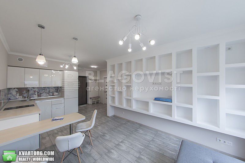 Rent out 1-room apartment. Киев,  Златоустовская — photo 2