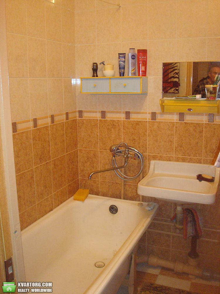 Sell 2-room apartment. Киев, королева — photo 9