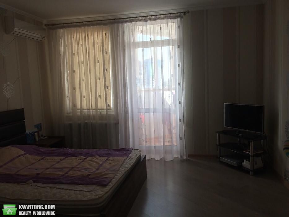 Sell 1-room apartment. Киев,  Пчелки — photo 3