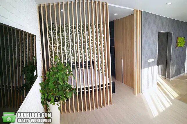 Rent out 1-room apartment. Киев,  Ревуцкого — photo 1