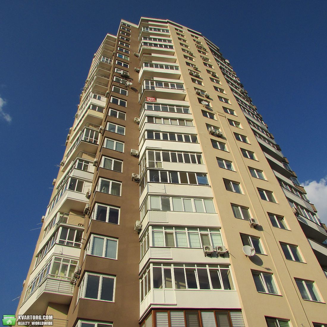Sell multi-room apartment. Киев,  Ушинского — photo 1