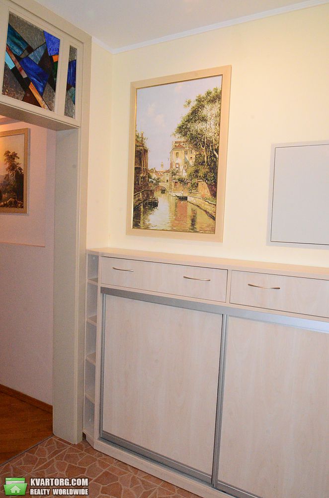 Rent out 2-room apartment. Киев,  Мечникова — photo 8