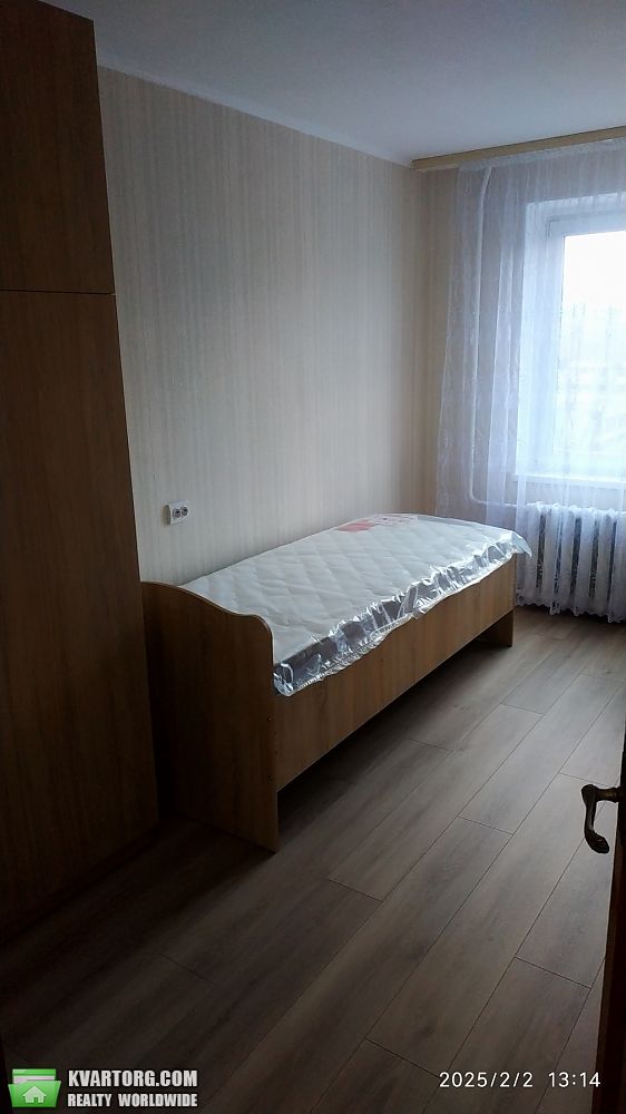 Rent out 2-room apartment. Киев,  Тычины пр — photo 5