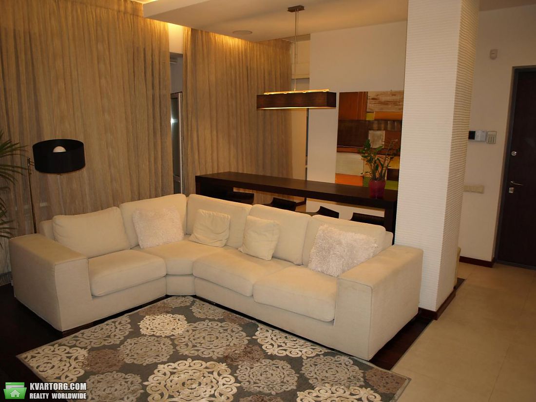 Rent out 3-room apartment. Киев, Липинского — photo 1