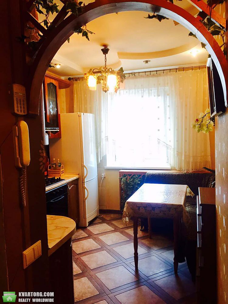 Sell 3-room apartment. Киев,  Ломоносова — photo 2