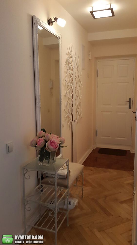 Rent out 3-room apartment. Киев,  Мазепы — photo 4