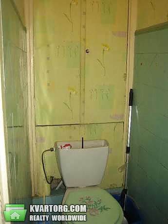Rent out 2-room apartment. Киев,  Энтузиастов — photo 7
