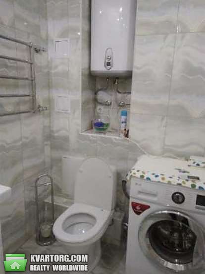 Sell 1-room apartment. Киев,  Краковская — photo 8