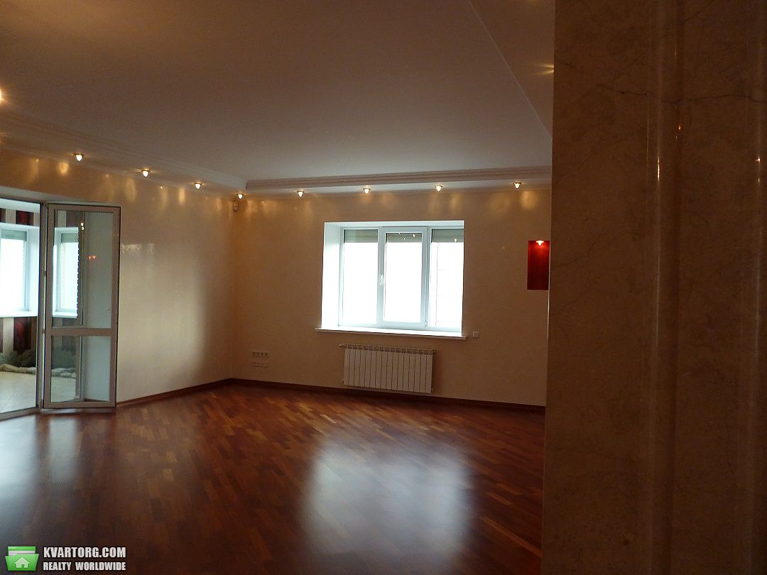 Sell house. Киев,  Товарная — photo 6