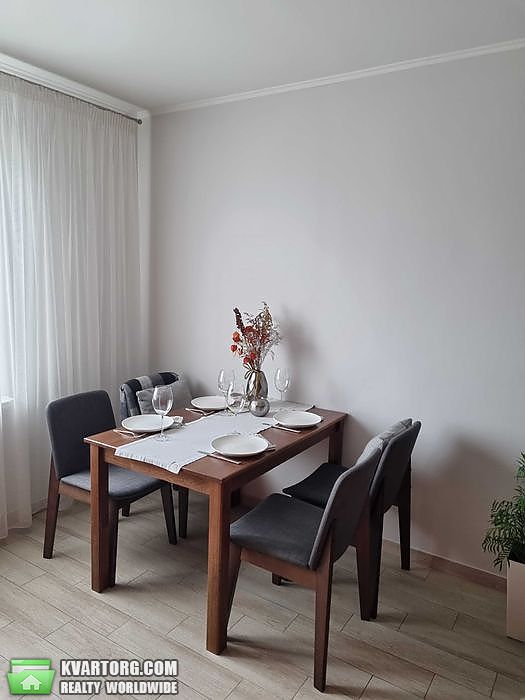 Sell 3-room apartment. Киев,  Здолбуновская — photo 2