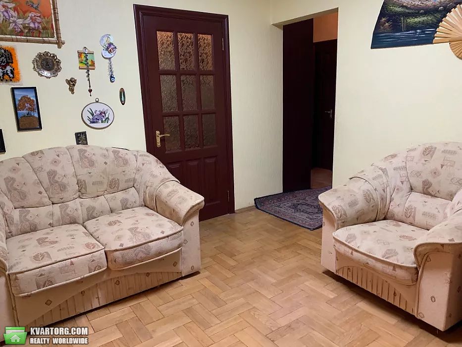 Sell 3-room apartment. Киев,  Тростянецкая — photo 1