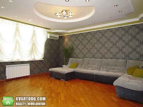 Sell 4-room apartment. Киев,  Пчелки — photo 3