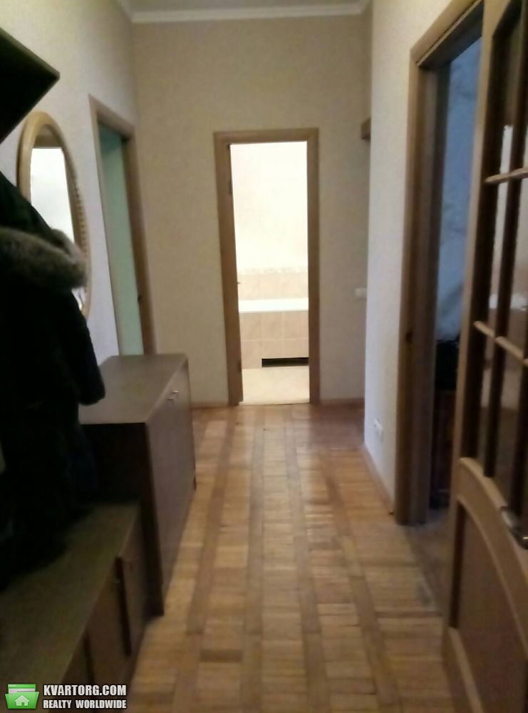 Rent out 2-room apartment. Киев,  Гагарина пр — photo 10