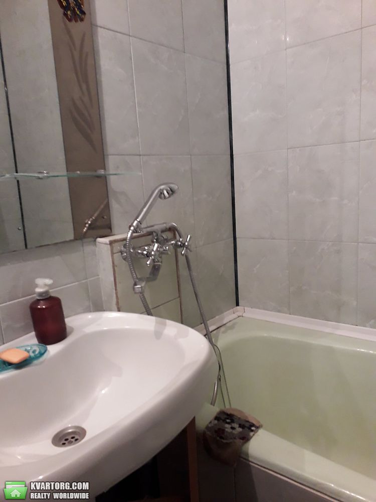Rent out 1-room apartment. Киев,  Радужная — photo 8
