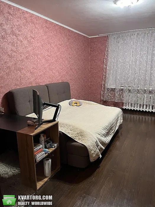 Rent out 1-room apartment. Киев,  Пчелки — photo 4