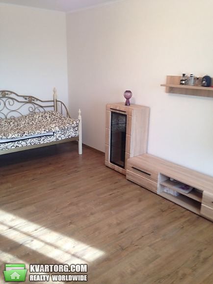 Rent out 2-room apartment. Киев,  Науки пр — photo 9