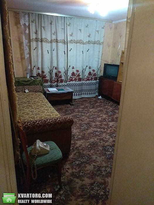Sell 1-room apartment. Киев,  Малокитаевская — photo 1