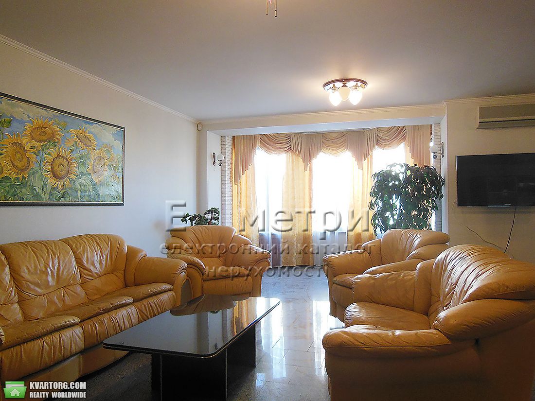 Sell 3-room apartment. Киев, Маршала Тимошенко — photo 1
