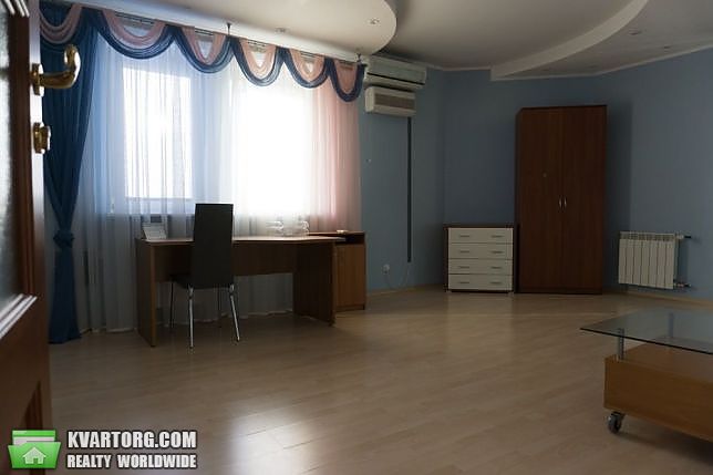 Rent out 3-room apartment. Киев,  Котельникова — photo 6