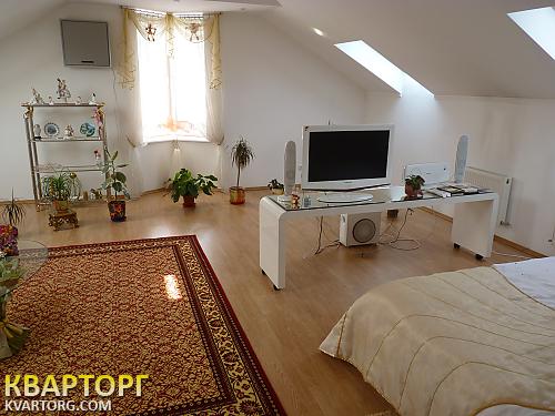 Rent out house. Киев,  Баумана — photo 10