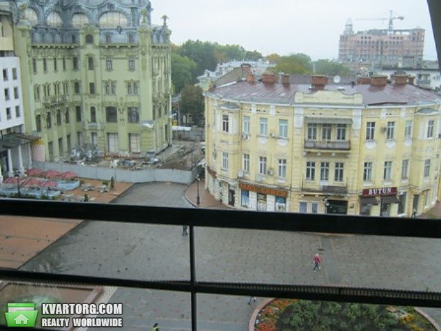 Sell shop. Одесса, Греческая площадь — photo 6