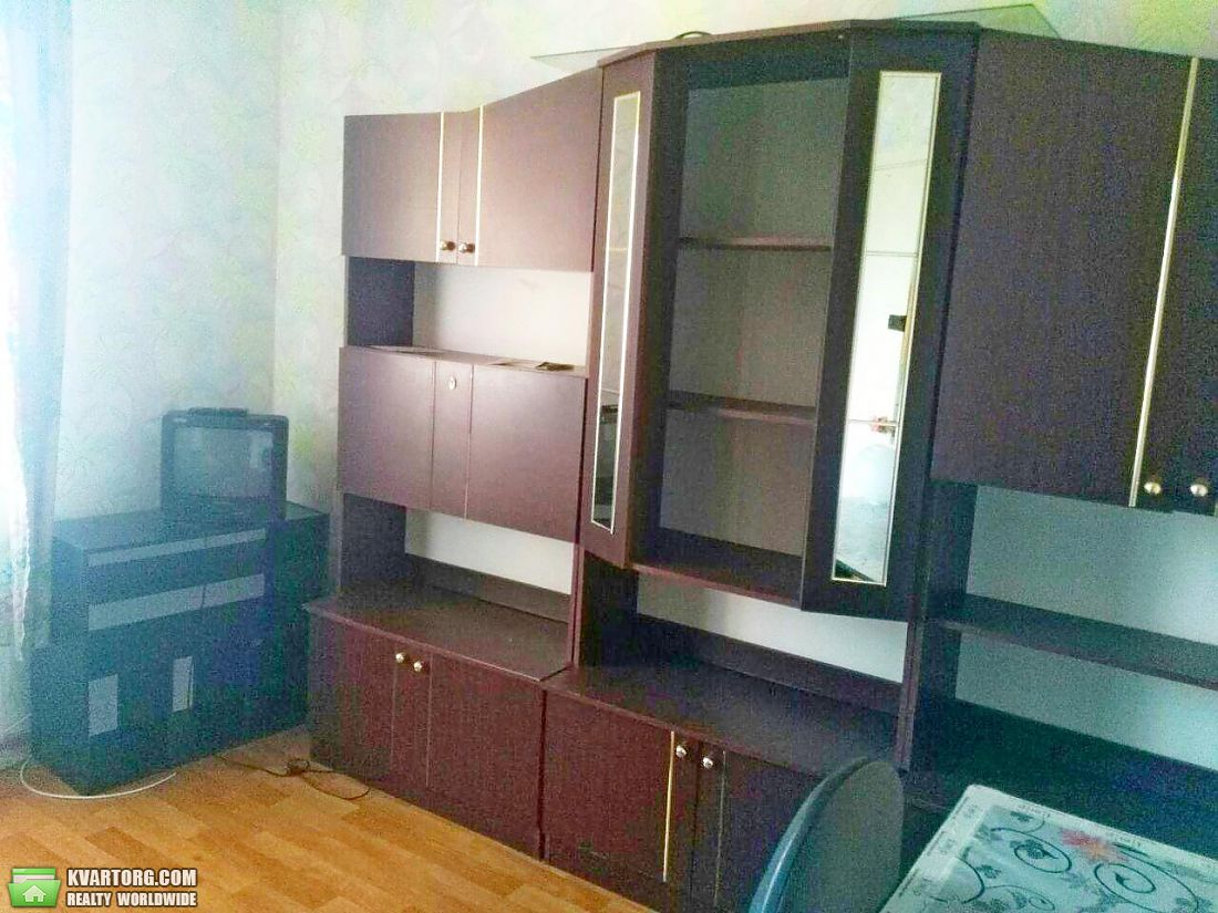Rent out 2-room apartment. Киев,  Сабурова — photo 7