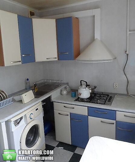Sell 2-room apartment. Киев,  Радужная — photo 1