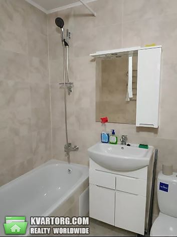 Rent out 1-room apartment. Киев,  Гмыри — photo 3