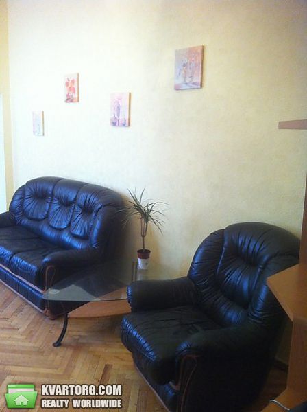 Rent out 2-room apartment. Киев,  Шота Руставели — photo 1