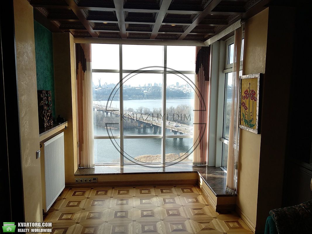 Rent out 4-room apartment. Киев,  Днепровская наб — photo 5