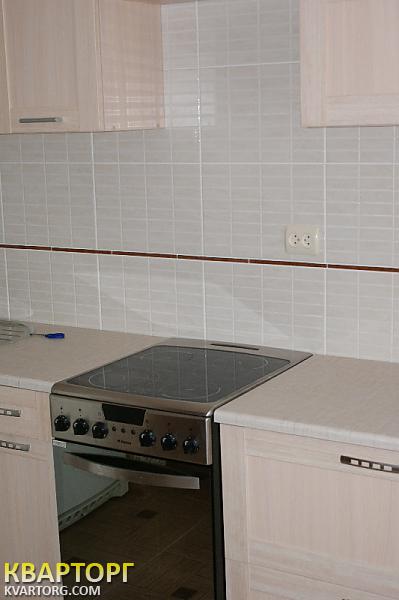 Rent out 2-room apartment. Киев,  Дарницкий бул — photo 1